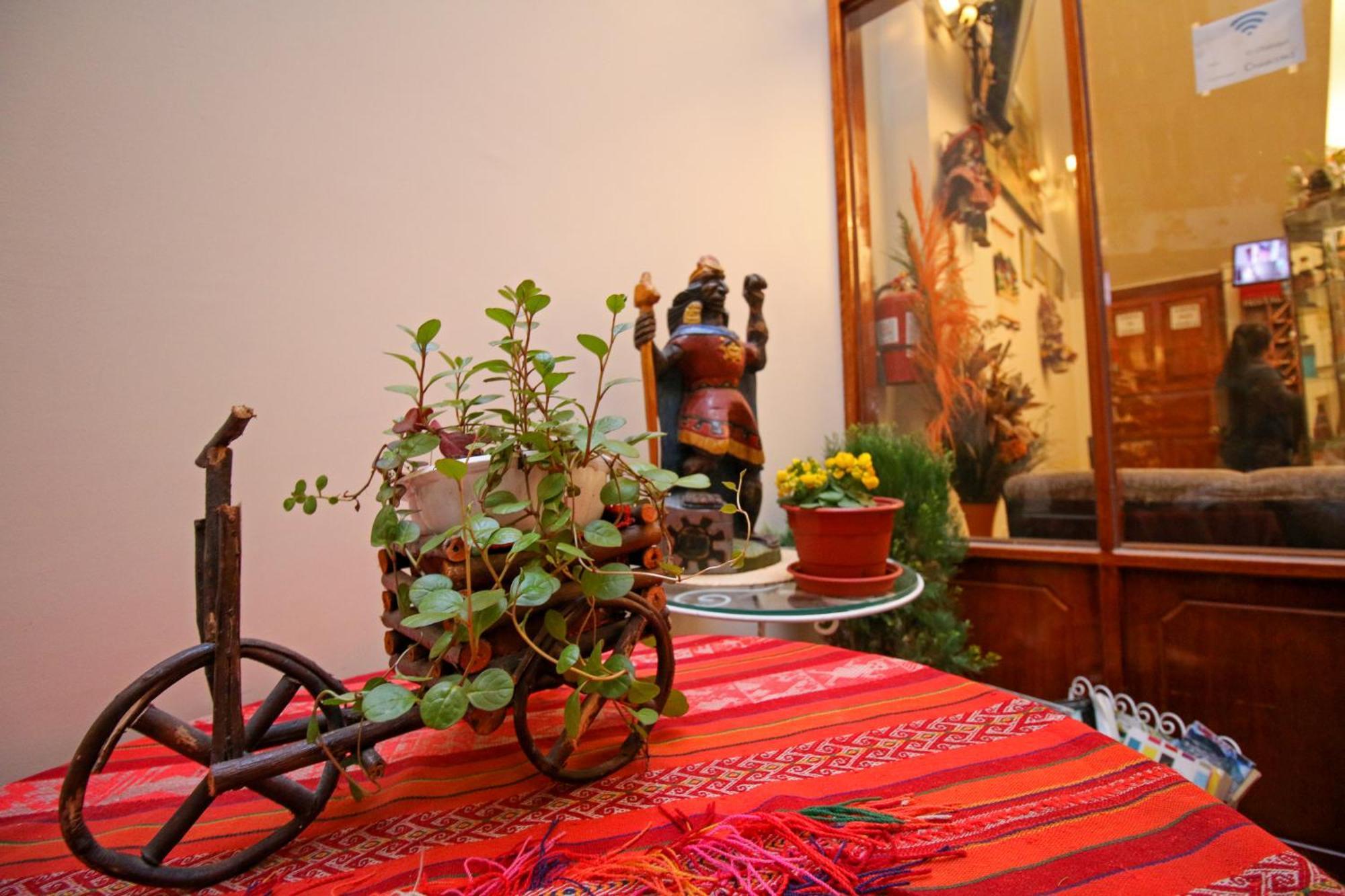 El Chasqui Hotel Ollantaytambo Luaran gambar